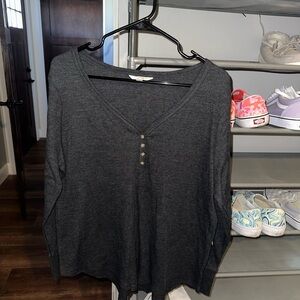 Never worn women’s long sleeve top
